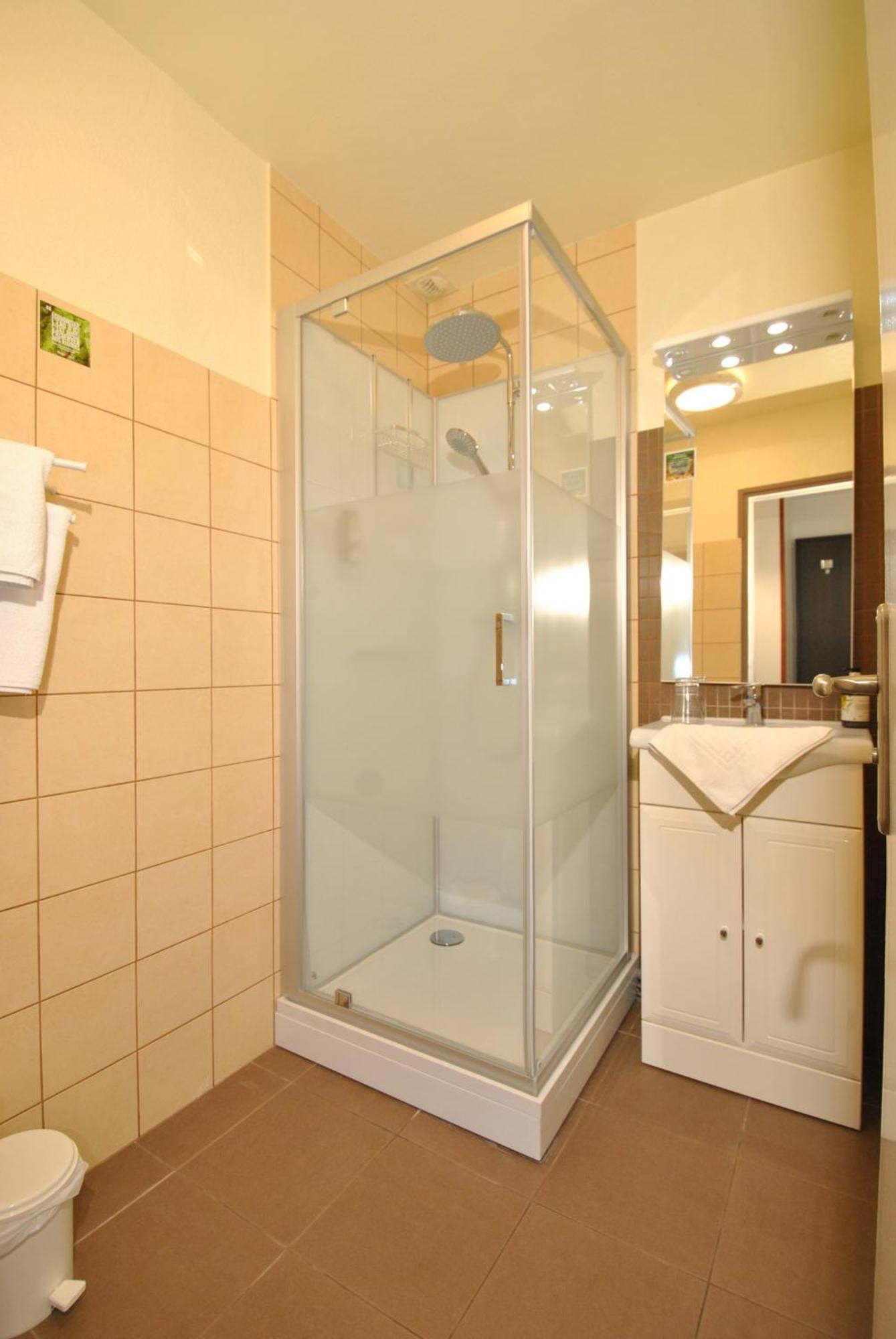Logis Hostellerie Du Perigord Vert Brantôme Dış mekan fotoğraf