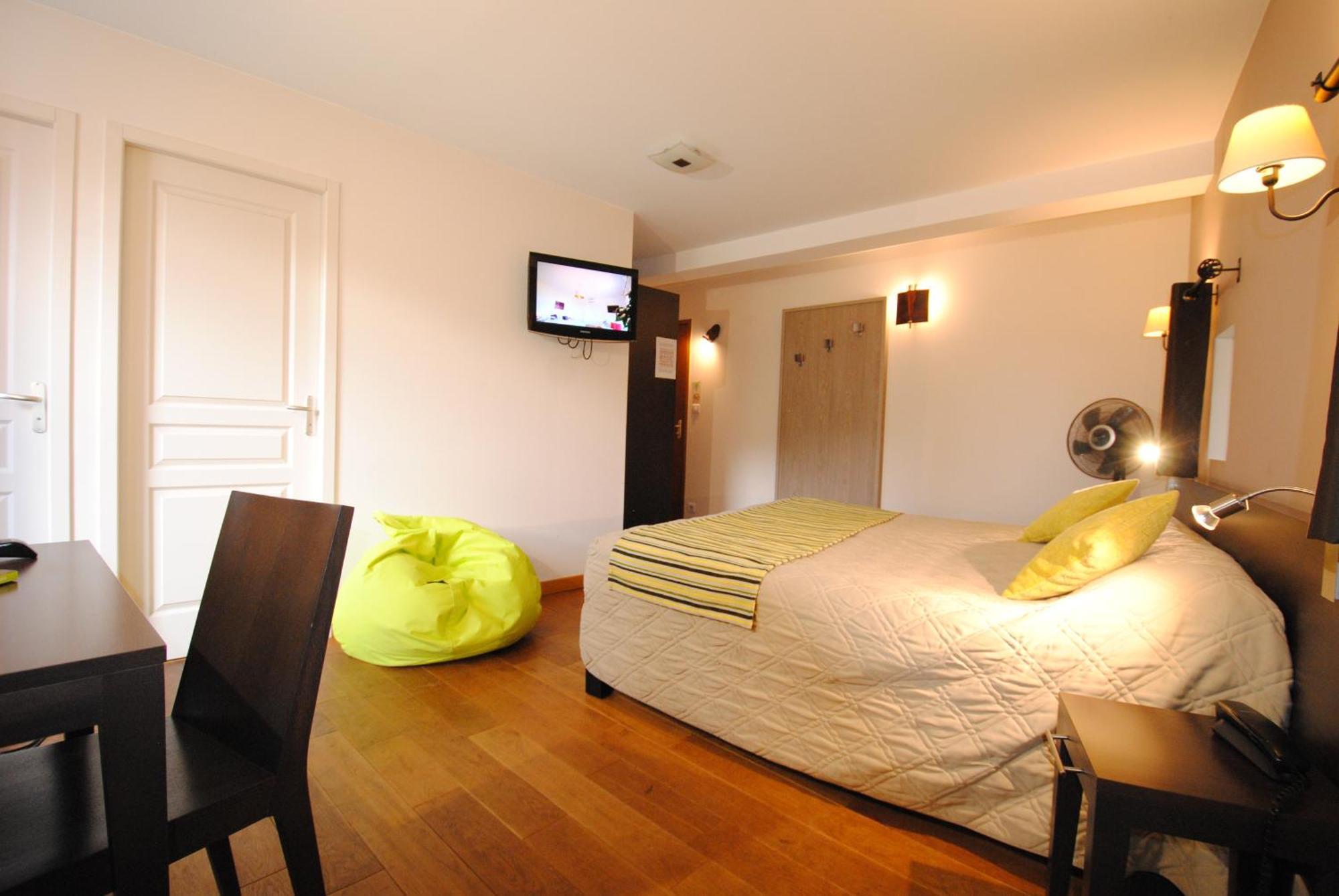 Logis Hostellerie Du Perigord Vert Brantôme Dış mekan fotoğraf