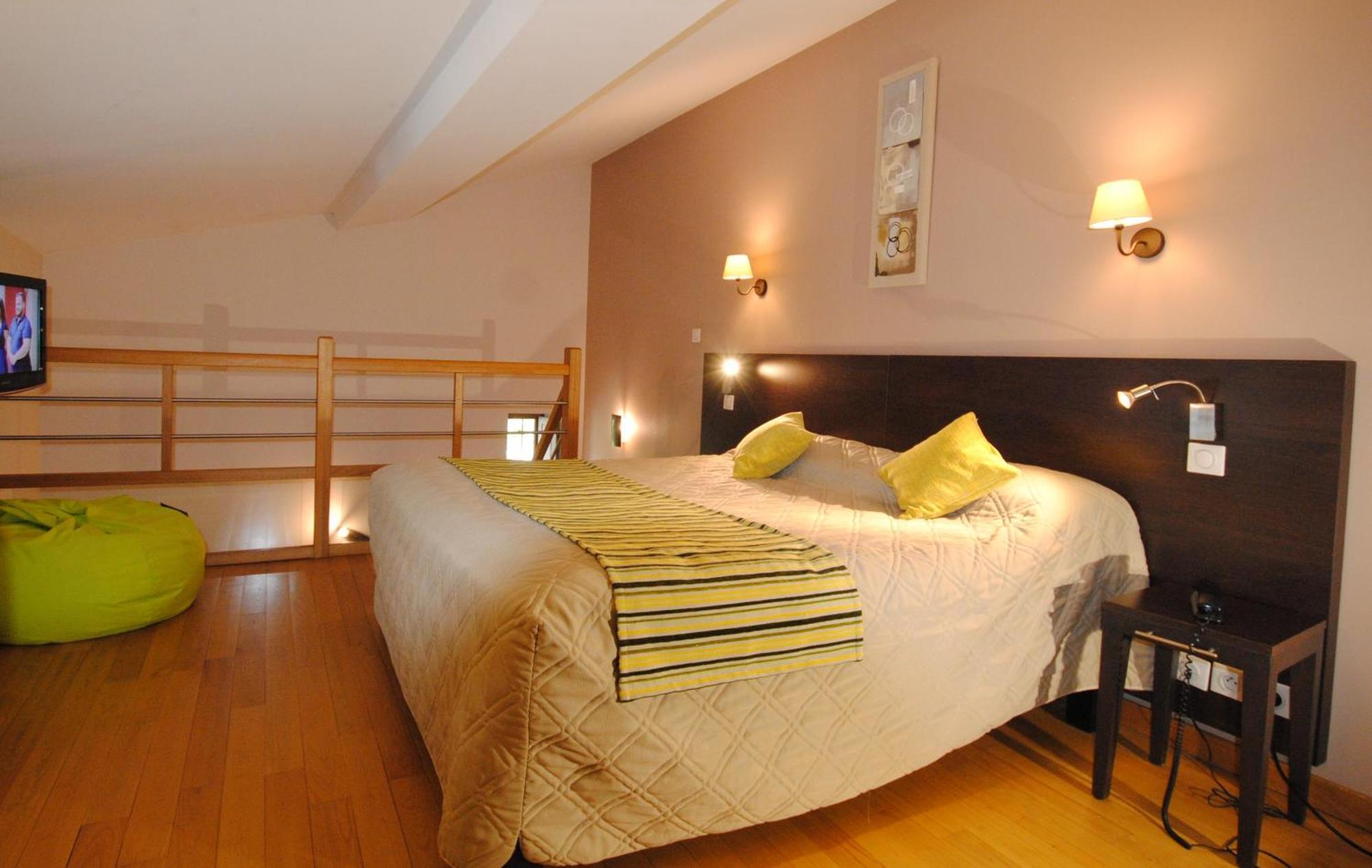 Logis Hostellerie Du Perigord Vert Brantôme Dış mekan fotoğraf